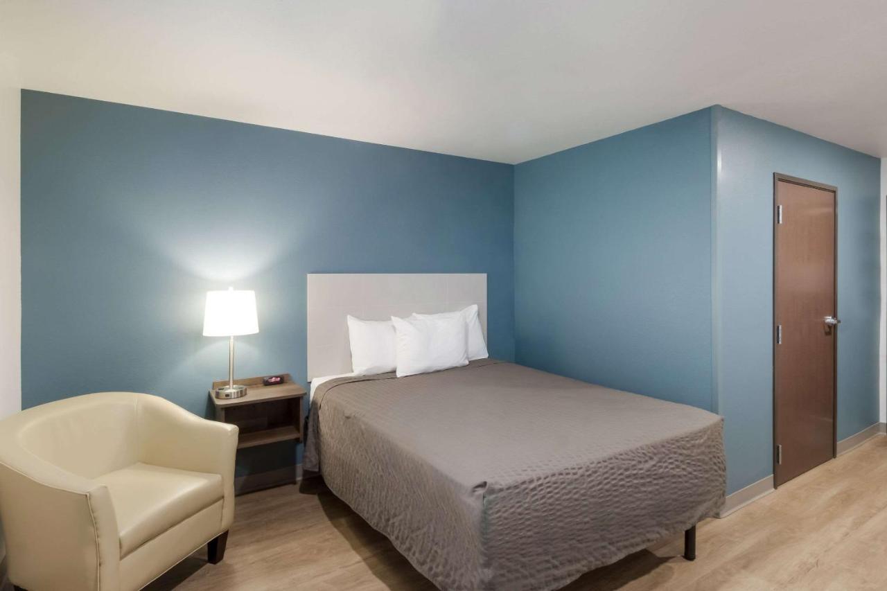 Woodspring Suites Mesa Chandler Exterior photo